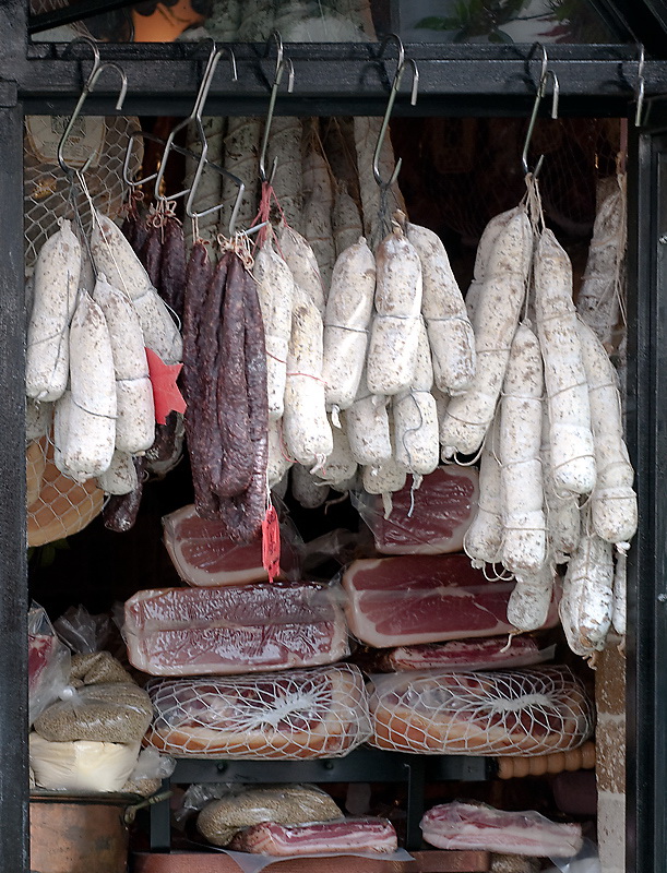 AAA D33_3519--Rom-2010D33_2976--Rom-2019_Bildgröße ändern .jpg